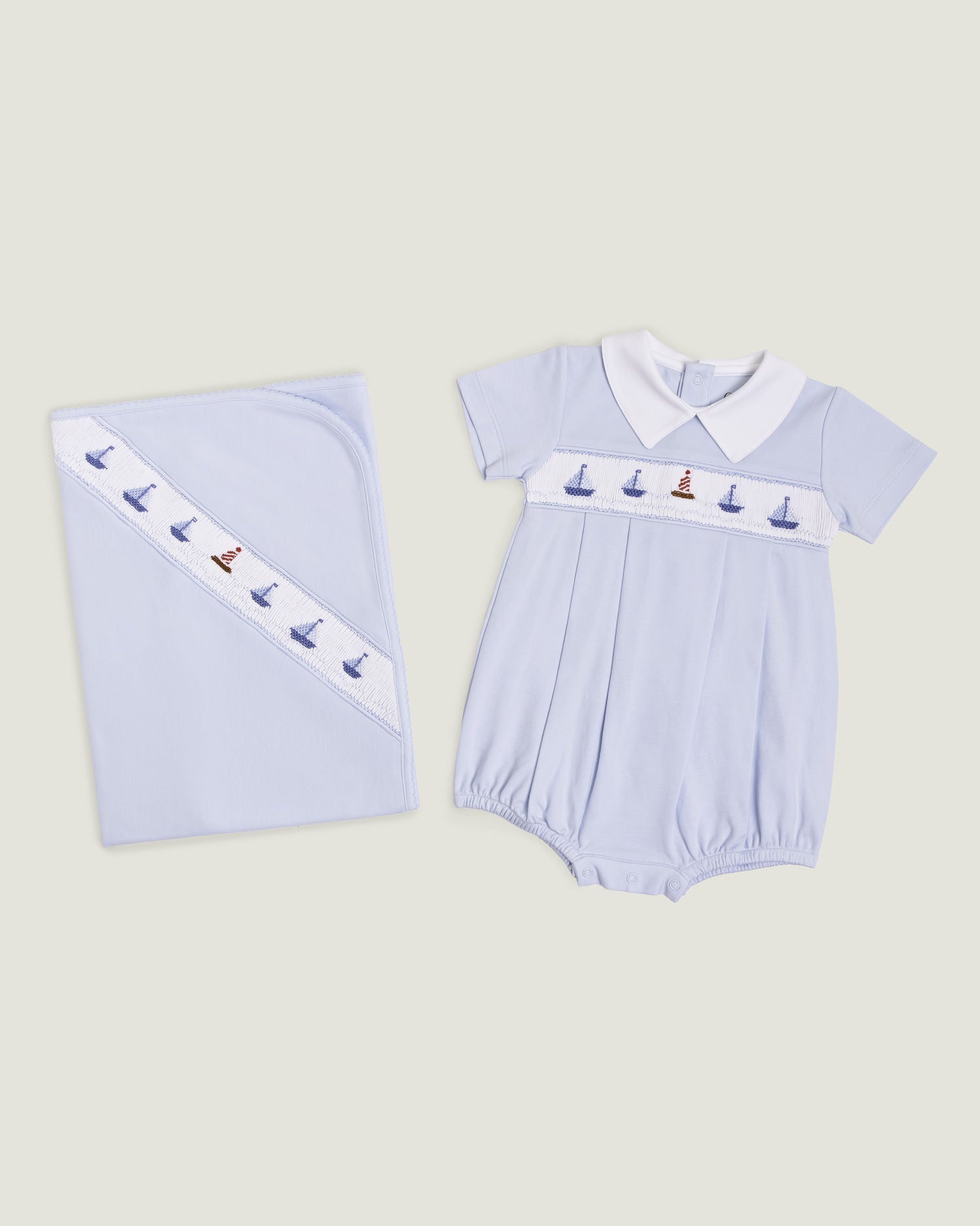 Set ranita y manta de bebé bordado a mano · Celeste · Algodón Pima
