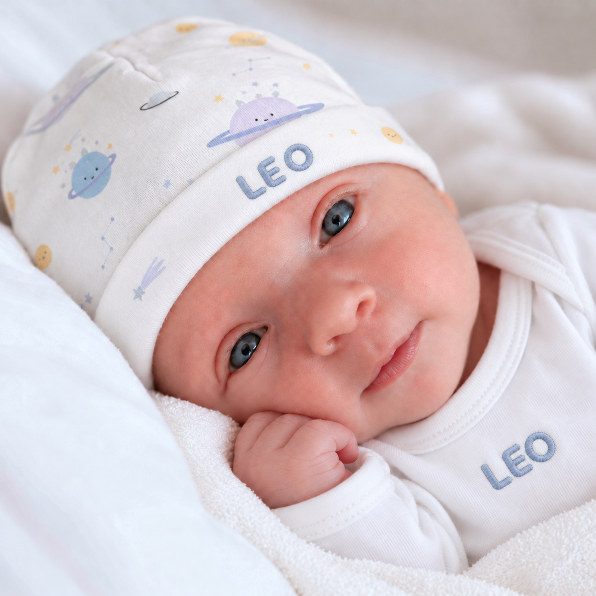 Gorro de bebé · Estampado Planetas · Pima orgánico GOTS