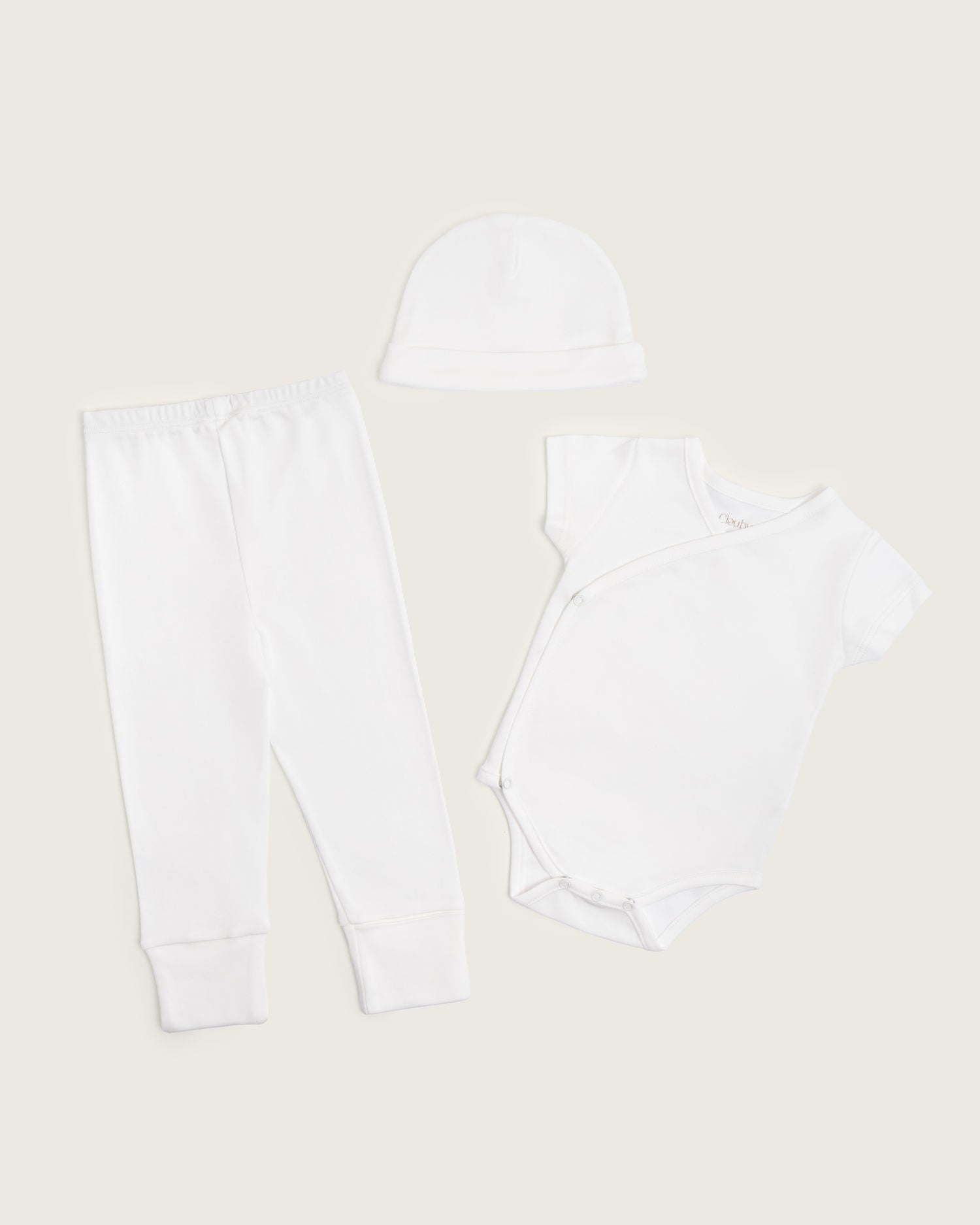 Set body kimono manga corta, pantalón convertible y gorro de bebé · blanco natural · Pima orgánico GOTS